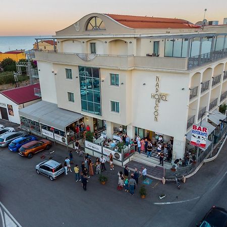 Hotel Napoleon Torre Melissa Kültér fotó