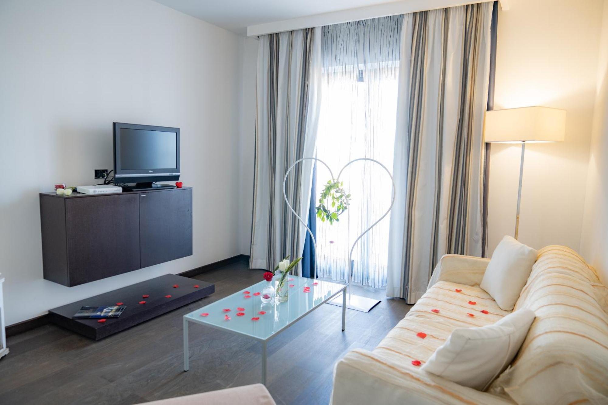 Hotel Napoleon Torre Melissa Kültér fotó