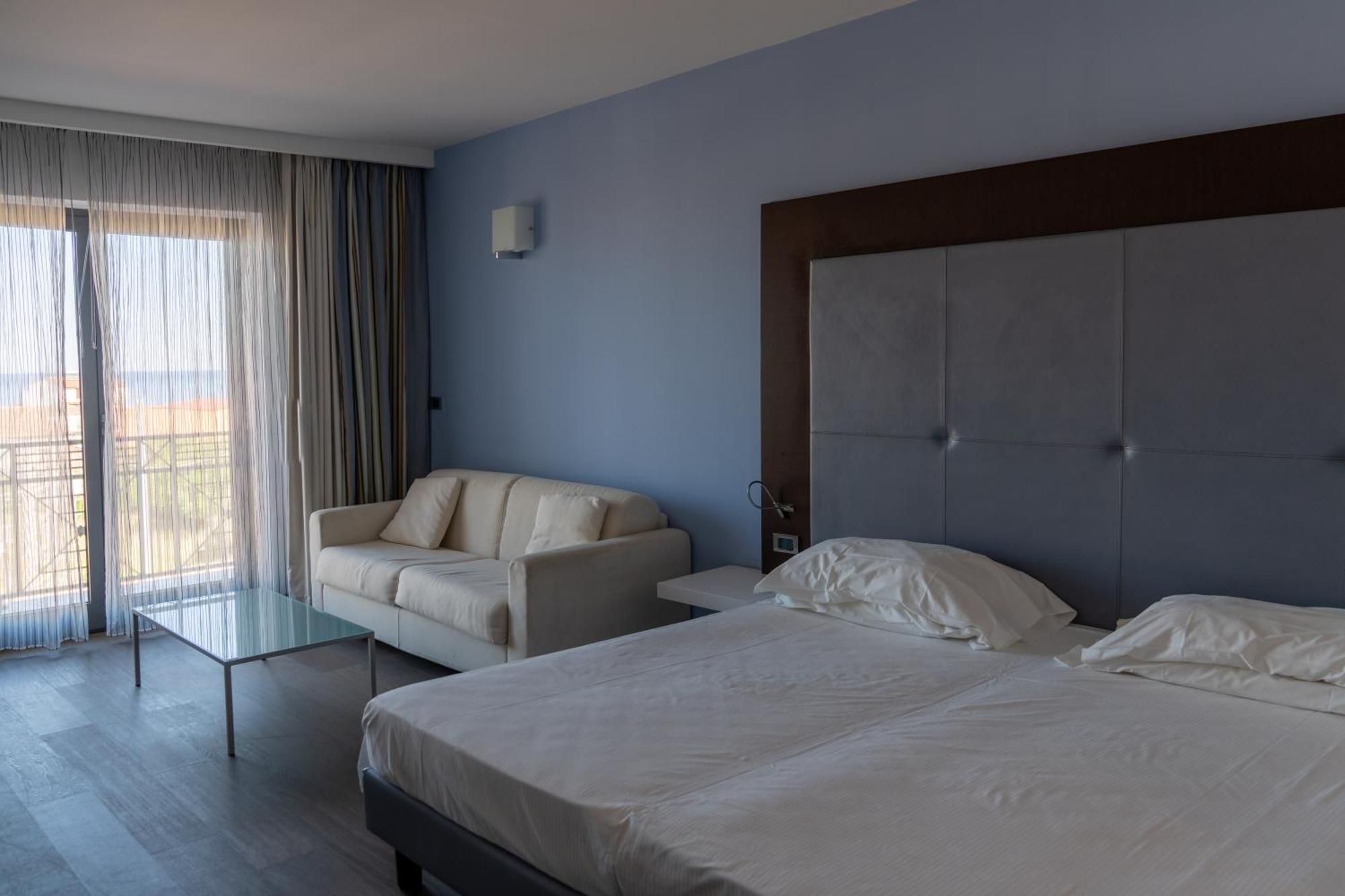 Hotel Napoleon Torre Melissa Kültér fotó