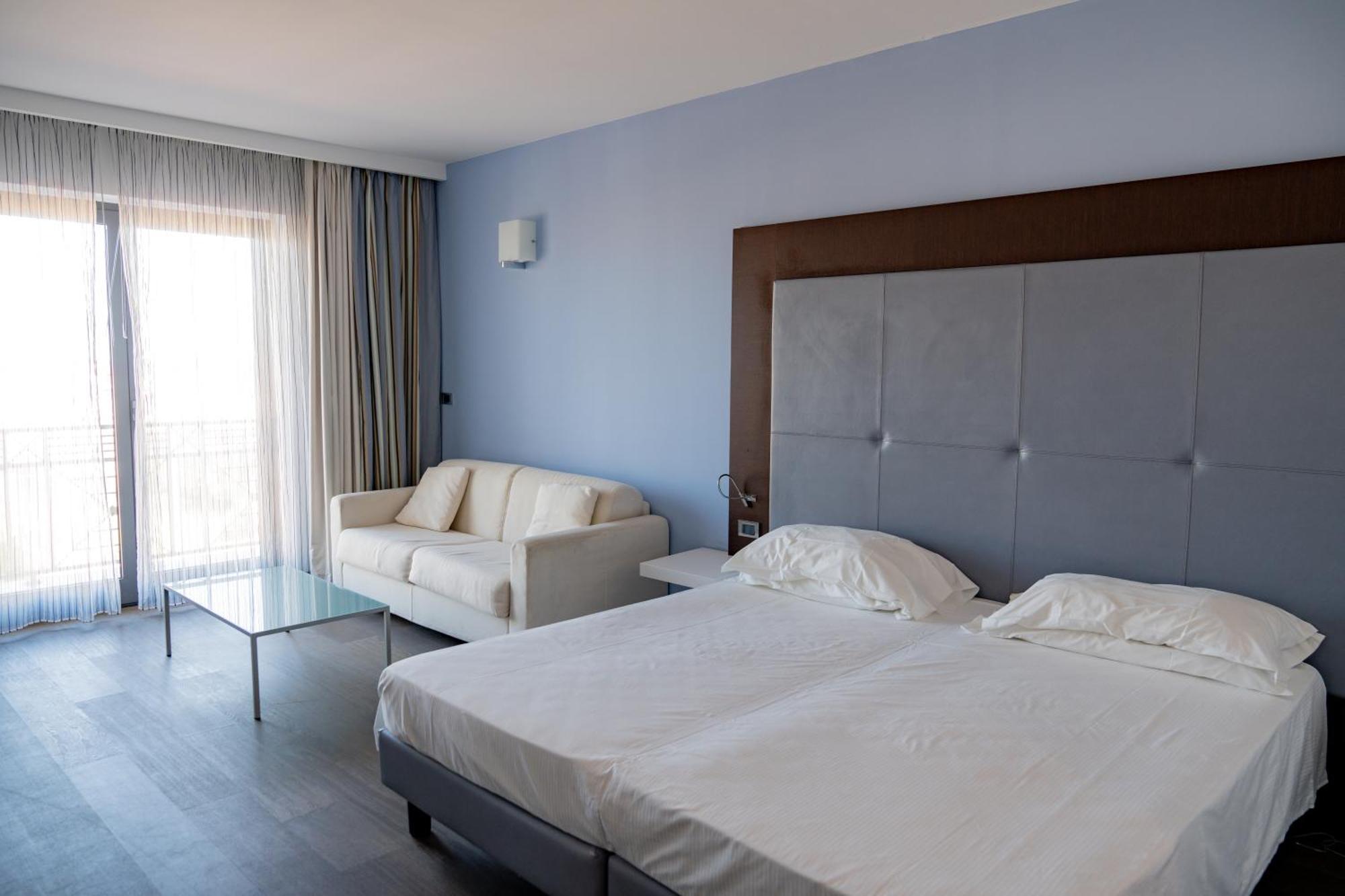 Hotel Napoleon Torre Melissa Kültér fotó
