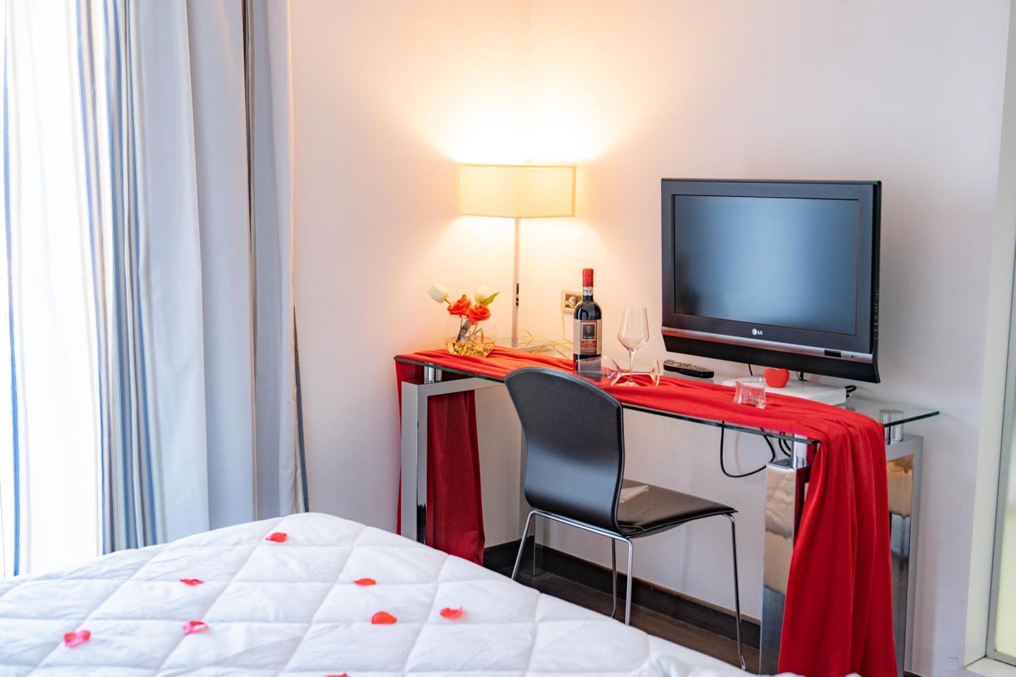 Hotel Napoleon Torre Melissa Kültér fotó