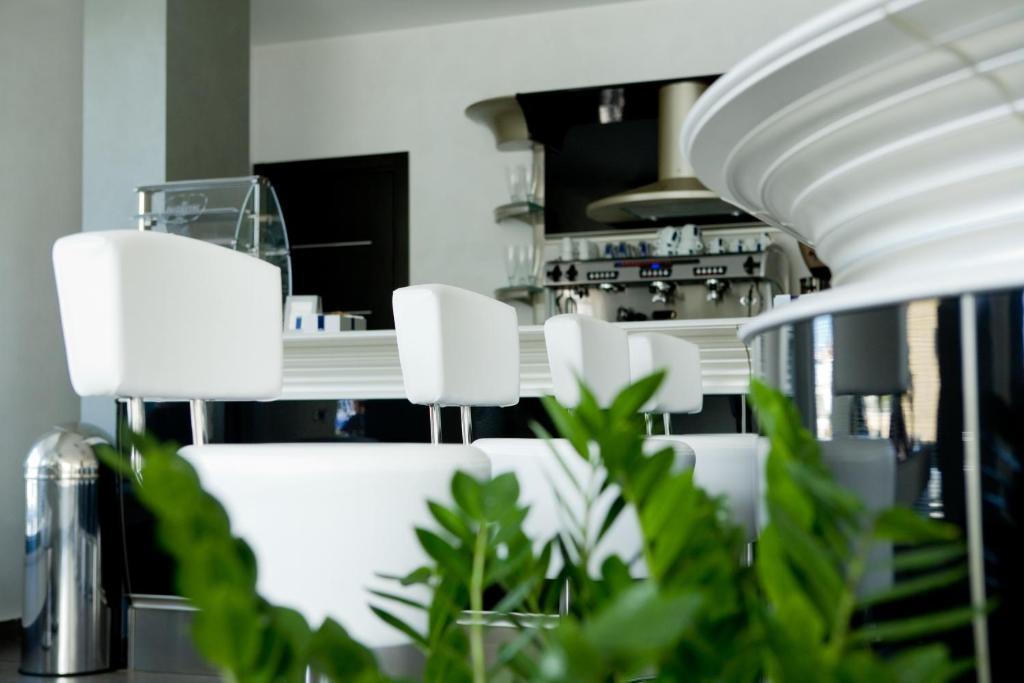 Hotel Napoleon Torre Melissa Kültér fotó
